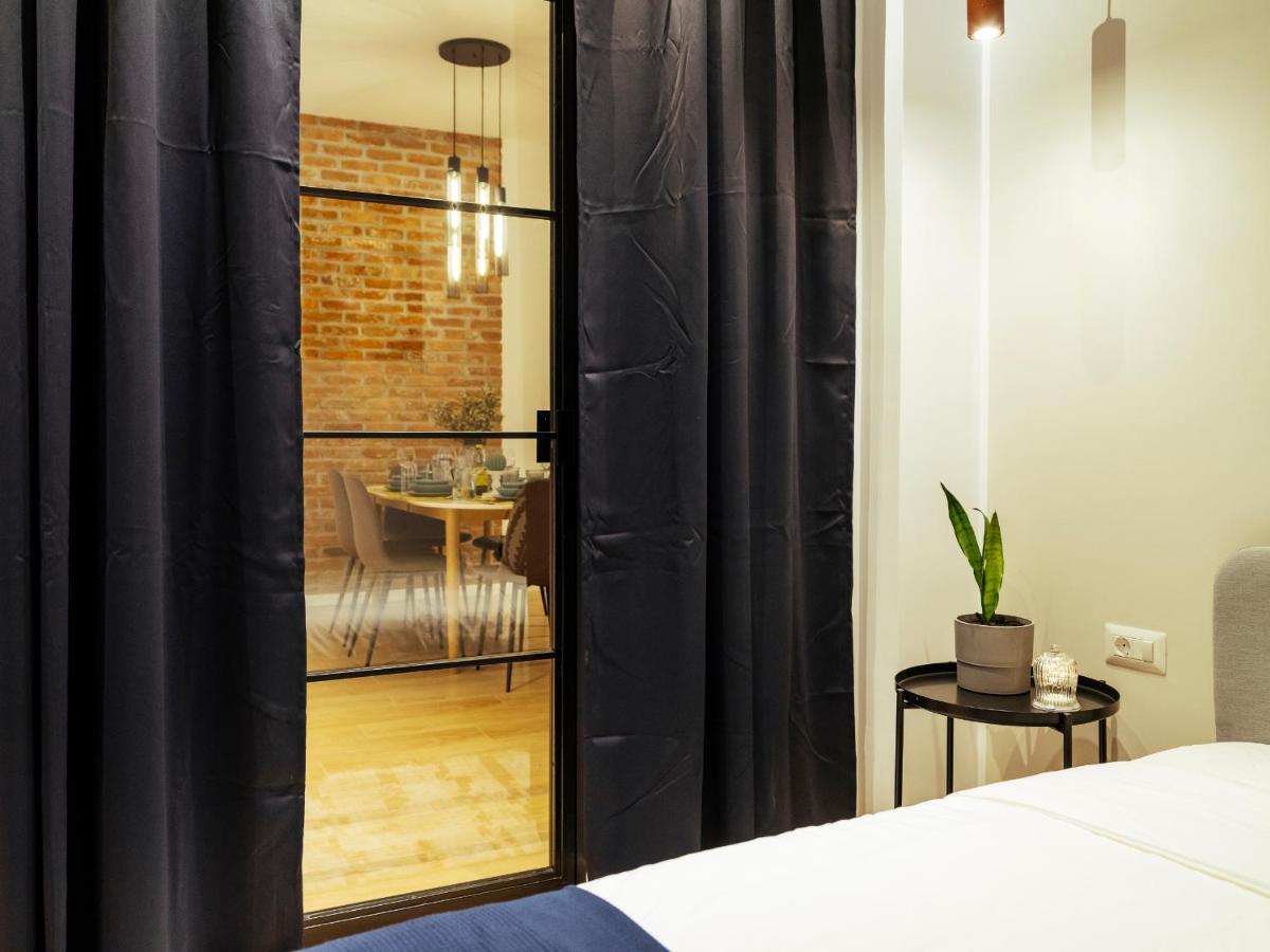 Bright 3Br Flat - Top Location - Green View Balcony Bukareszt Zewnętrze zdjęcie