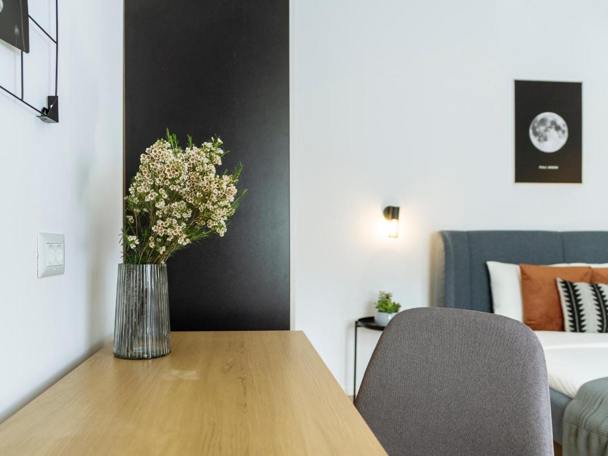 Bright 3Br Flat - Top Location - Green View Balcony Bukareszt Zewnętrze zdjęcie
